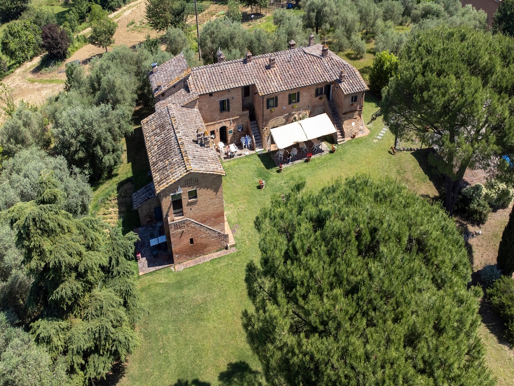 Agriturismo Siena met zwembad