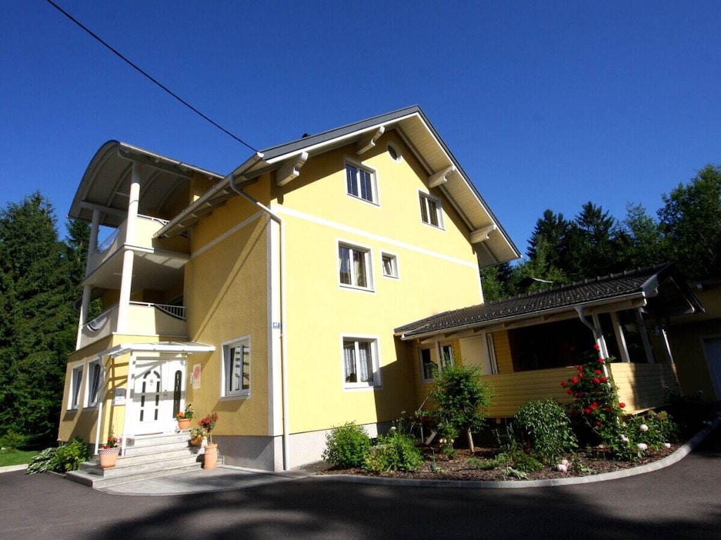 Apartment in St. Kanzian with swimming pool