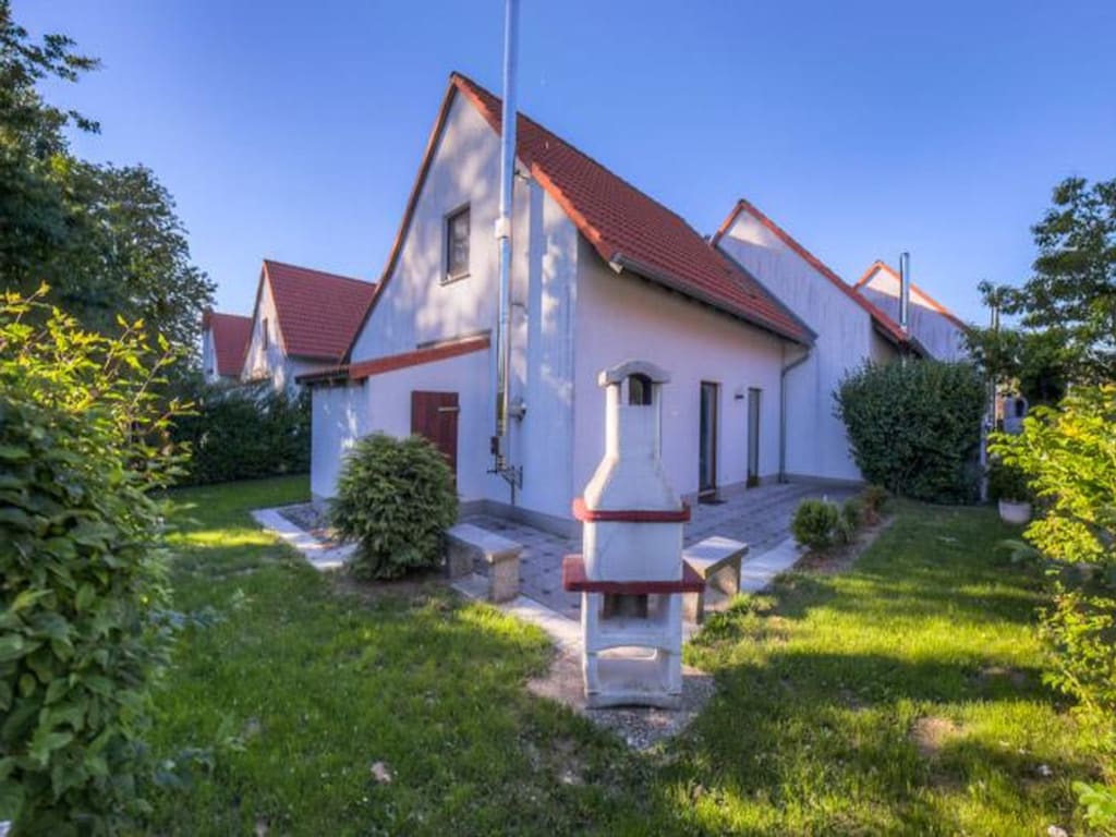 Gezellig vakantiehuis met tuin in het havenplaatsje Müritz in Rechlin.
