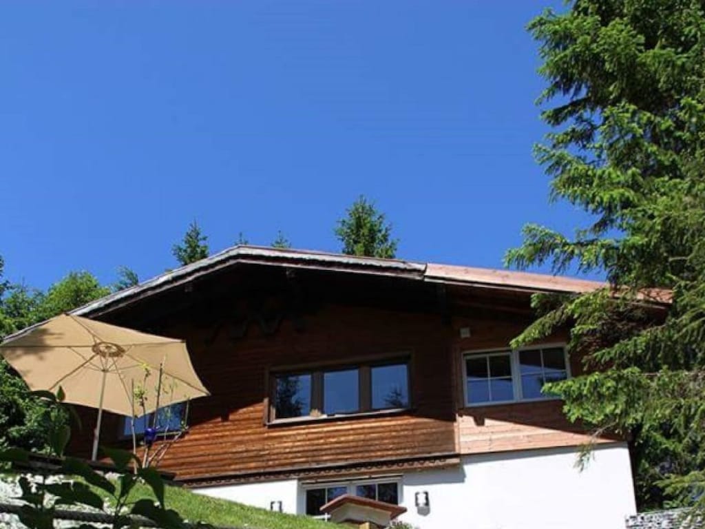 Ferienhaus in Reutte mit Schwimmbecken