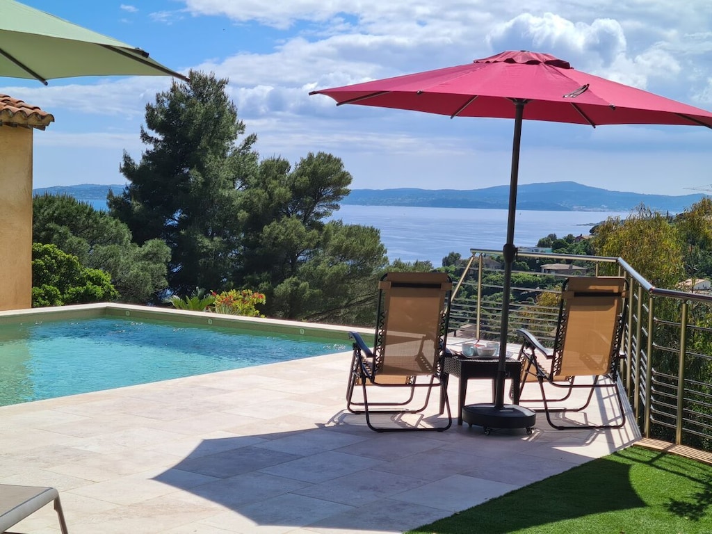 Villa in Les Issambres met zwembad