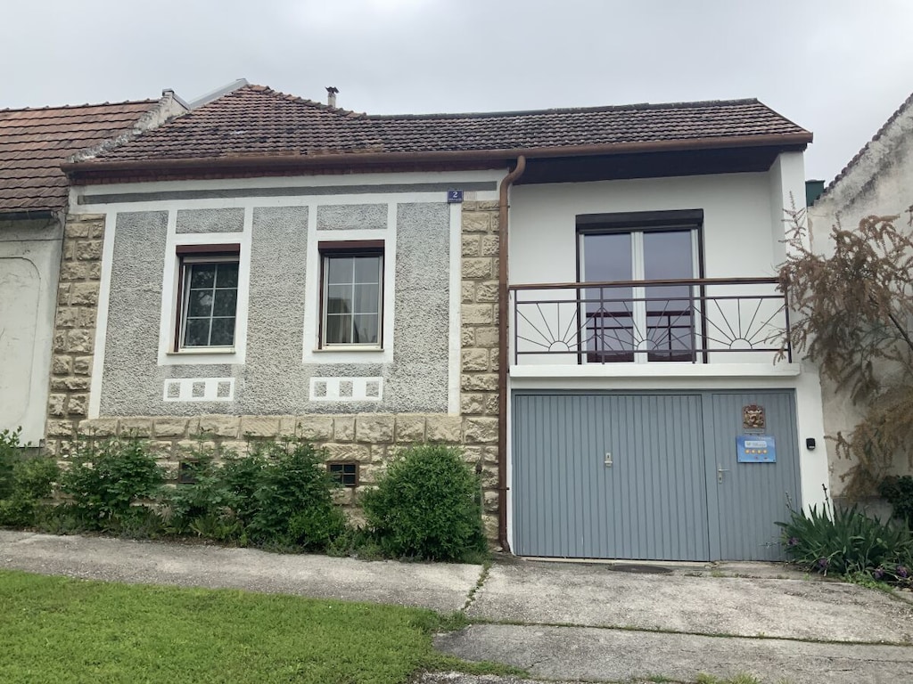 Holiday home in Mörbisch with swimming pool