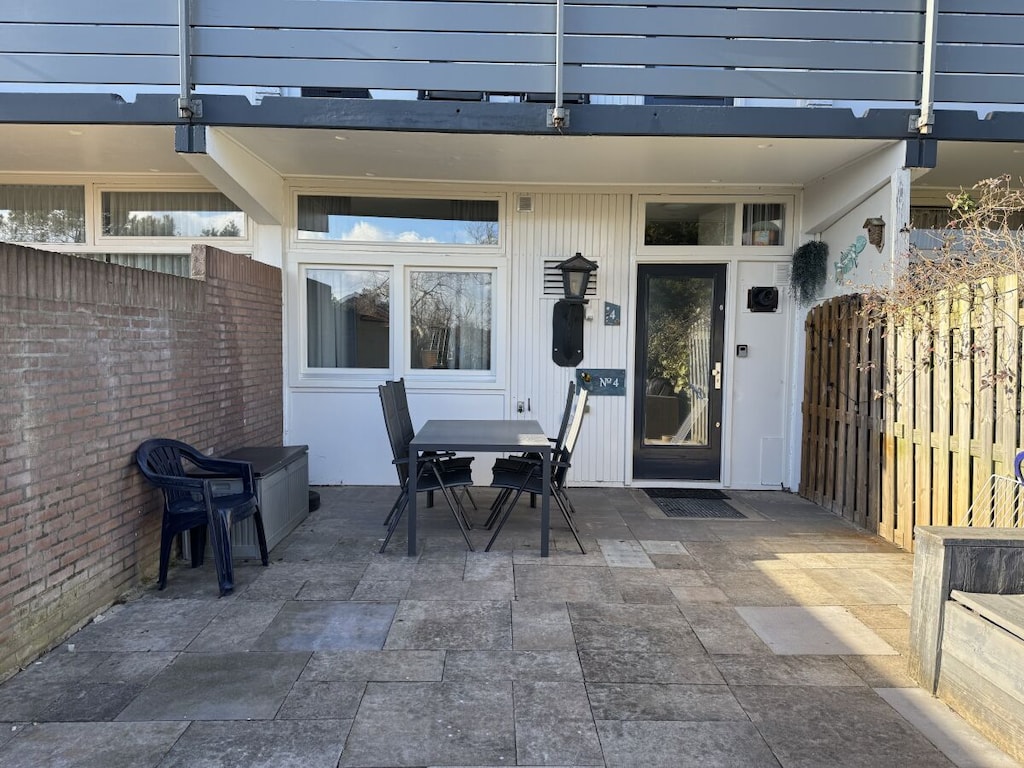 Amsterdam Beach Home 4