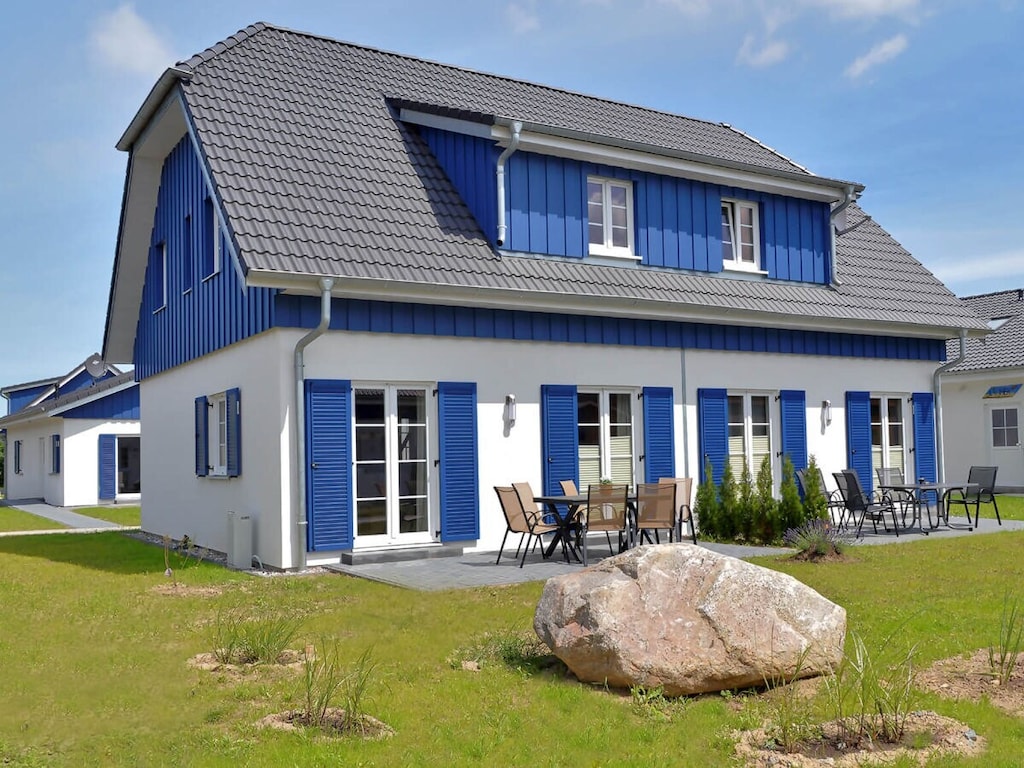 Ferienhaus in Altefähr mit Schwimmbecken
