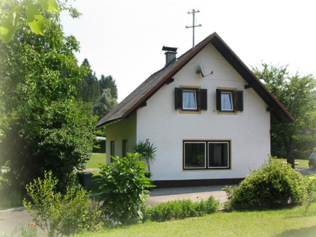 Ferienhaus in Raunach mit Schwimmbecken