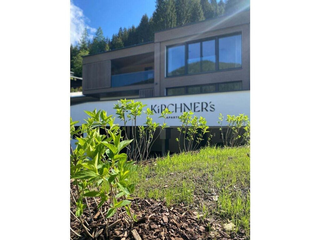 Kirchner's Apartments