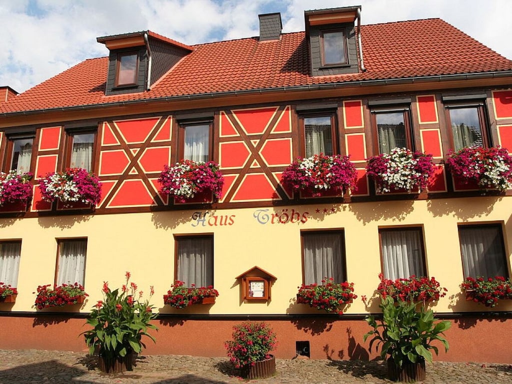 Gästehaus Tröbs Ferienwohnung "Burgberg"