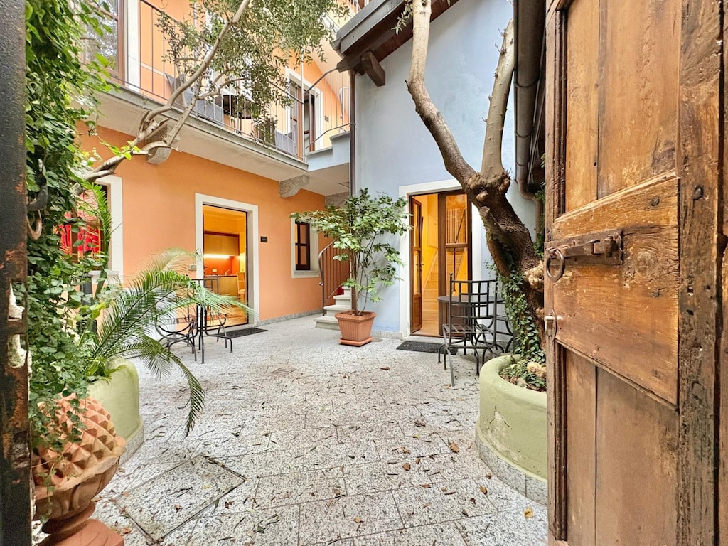 Charmante vakantiesuites in het hart van Cannero Riviera, aan het Lago Maggiore.