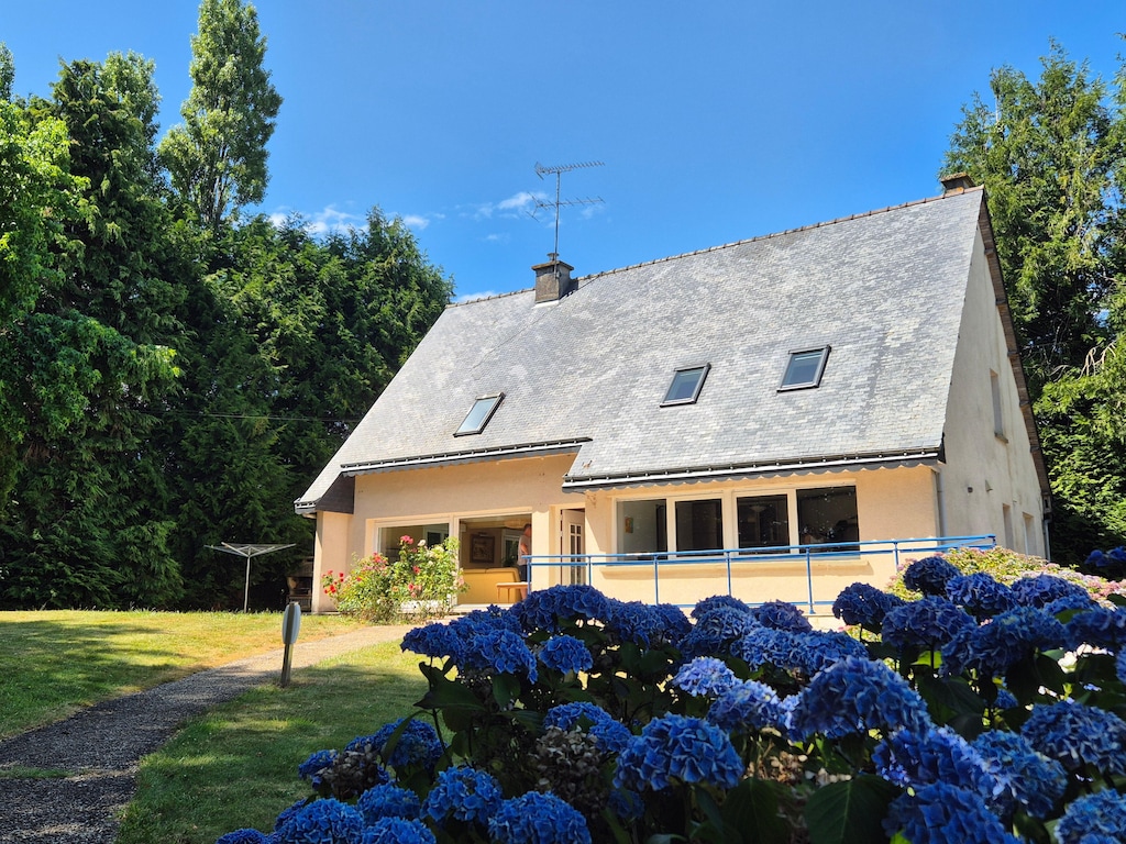 Huisdiervriendelijk landhuis in centraal Bretagne