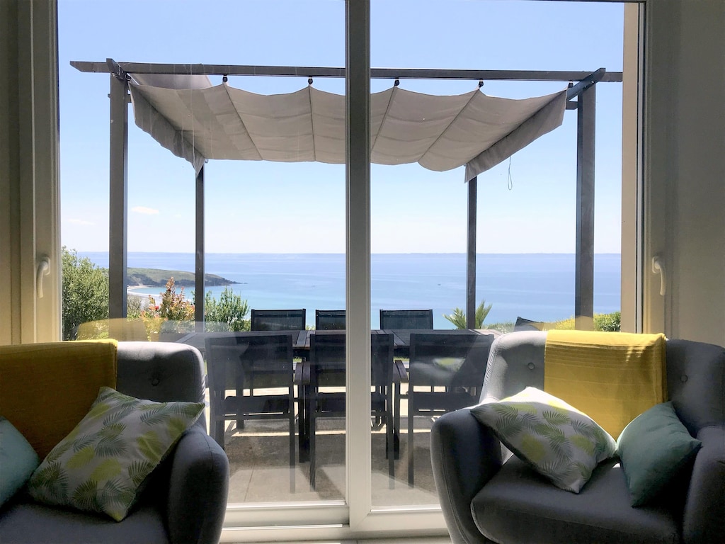 Panoramische vakantiewoning met uitzicht op zee in Telgruc-sur-Mer