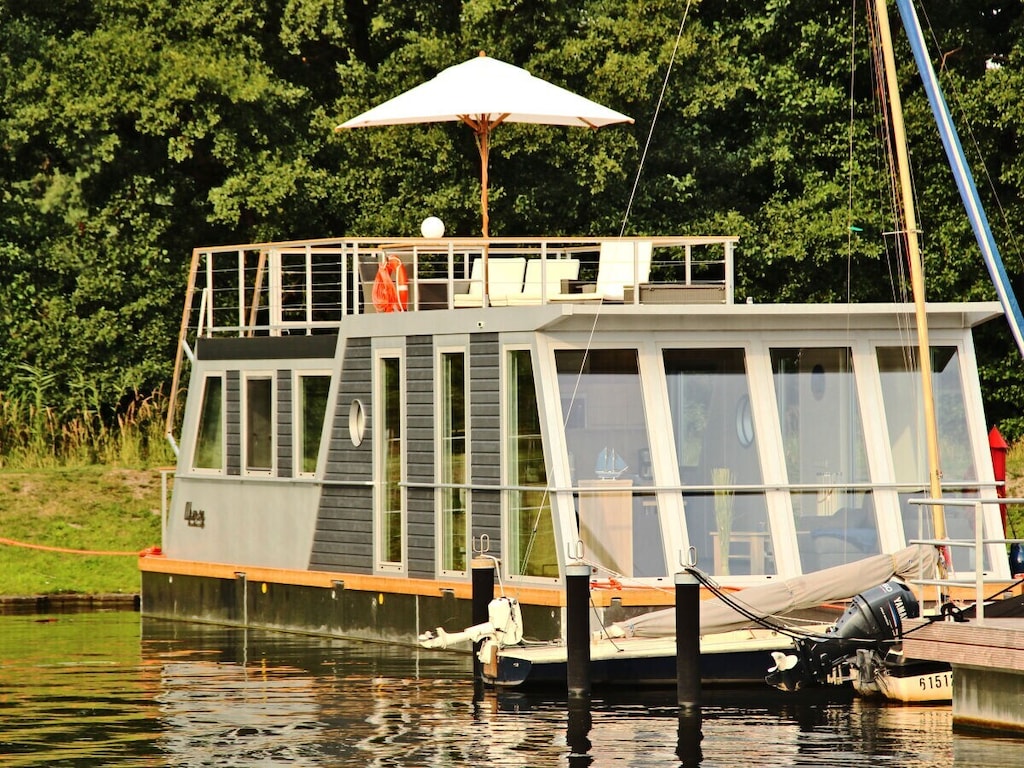 Woonboot in Ueckermünde