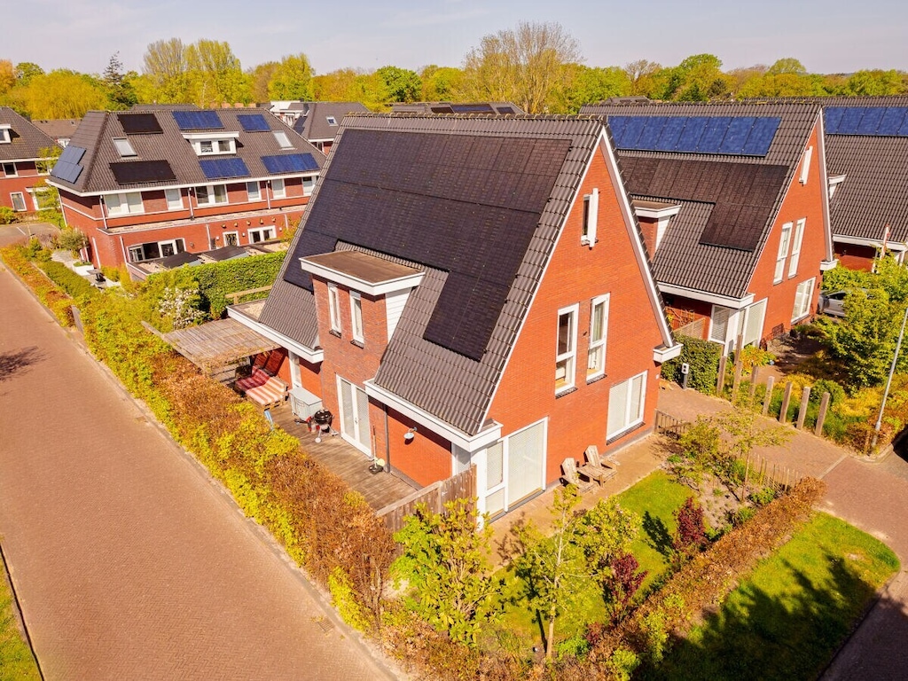 Villa in Bergen NH mit Schwimmbecken