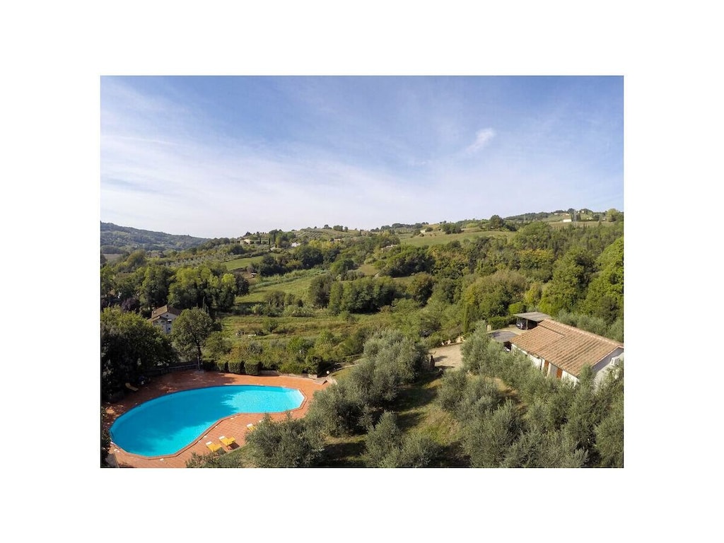 Villa in Riparbella met zwembad