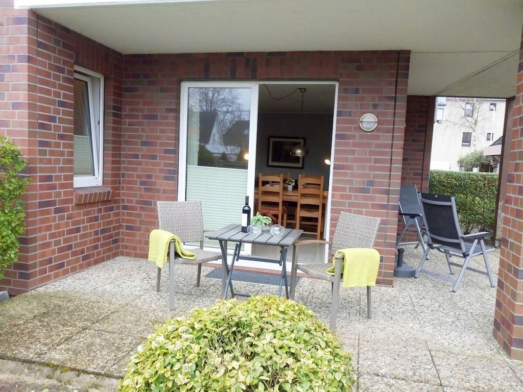 "Theodor-Storm-Haus Apt. 6"