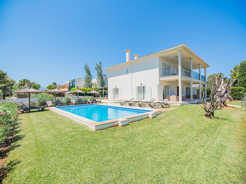 Villa met zwembad vlakbij het strand op Mallorca