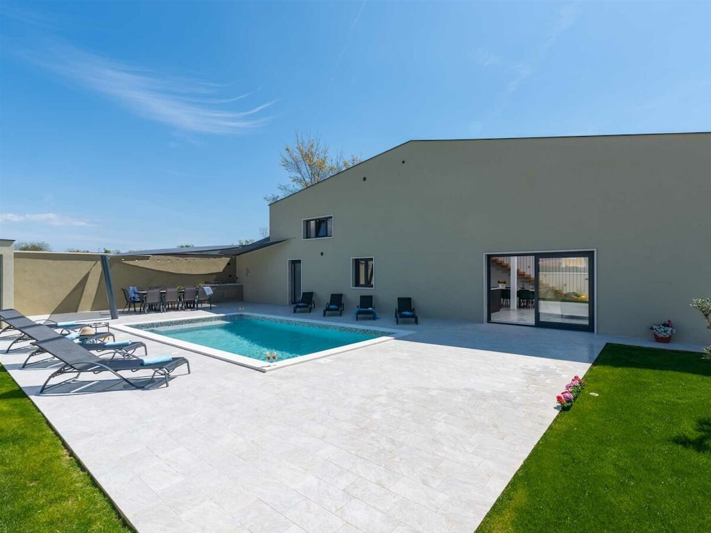 Luxe Villa Cesarica