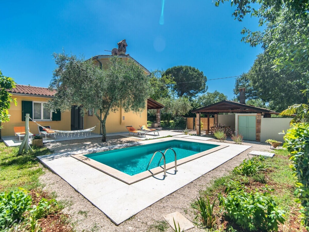 Vakantiehuis in Umag met zwembad