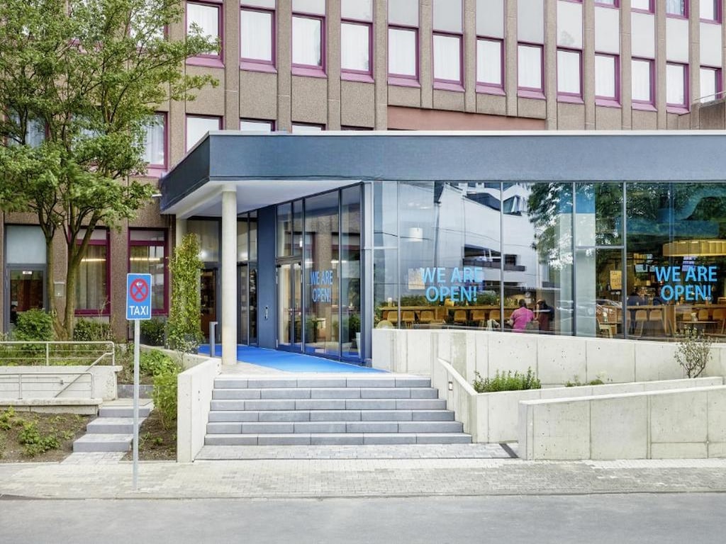 Sunday Hotel Düsseldorf Vierpersoonskamer