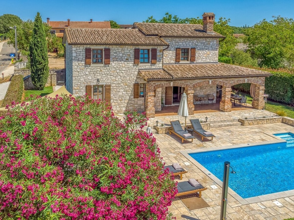 Villa Santolina