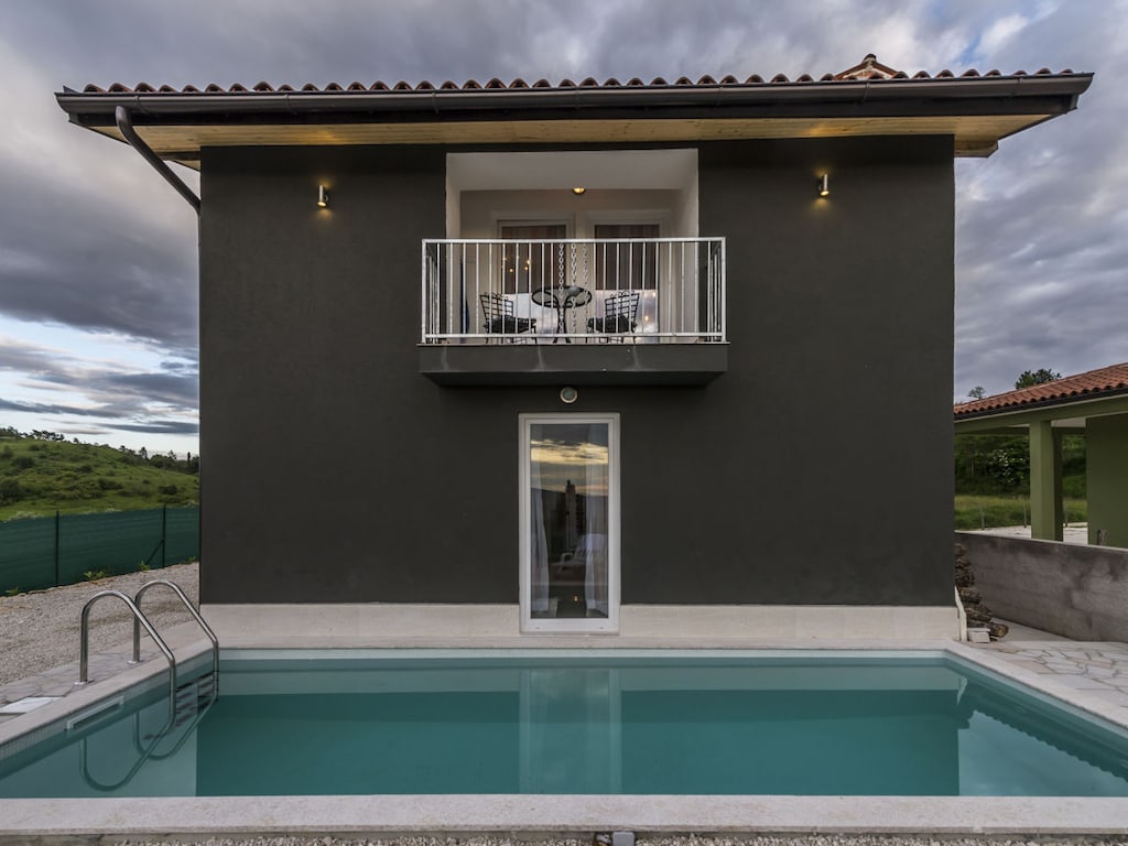 Villa in Vizinada met zwembad