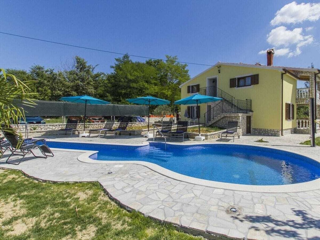 Villa in Labin met zwembad