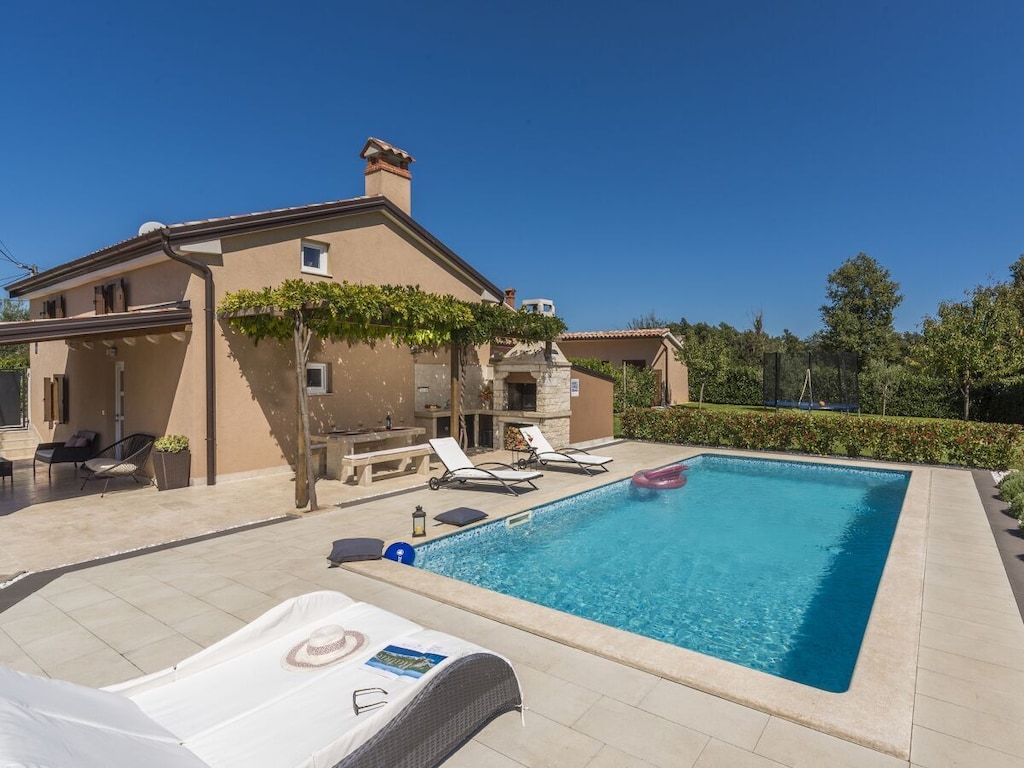 Villa Lana nabij Labin