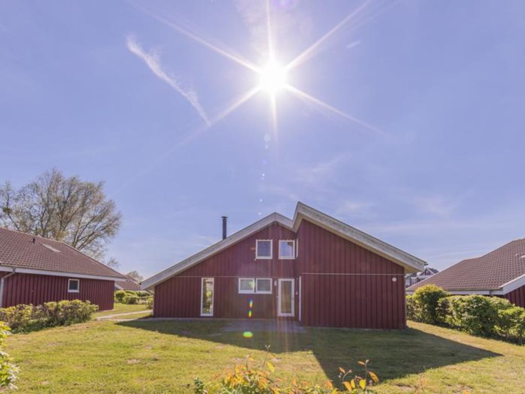 Vakantiehuis in Scandinavische stijl met tuin in het havenplaatsje Müritz