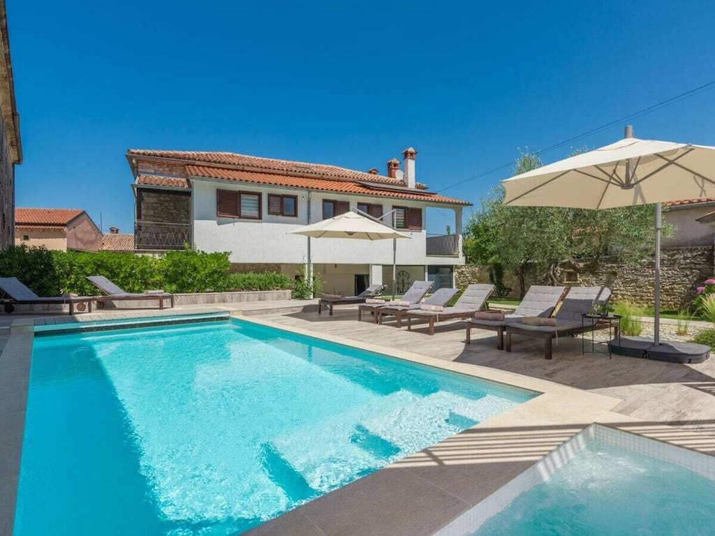 villa met 5 slaapkamers