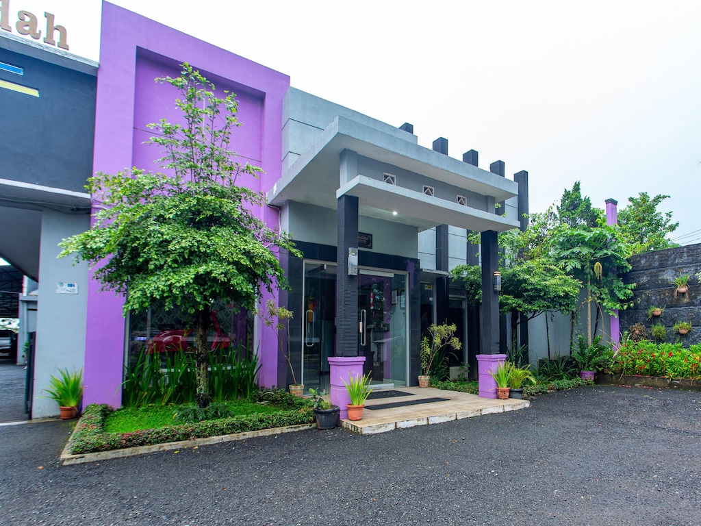 Griya Karangsalam • Zwillings-Retreat