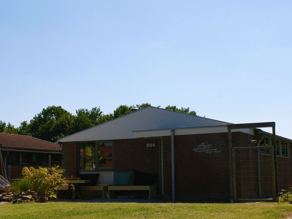 Ferienhaus in Schoorldam mit Barbecue