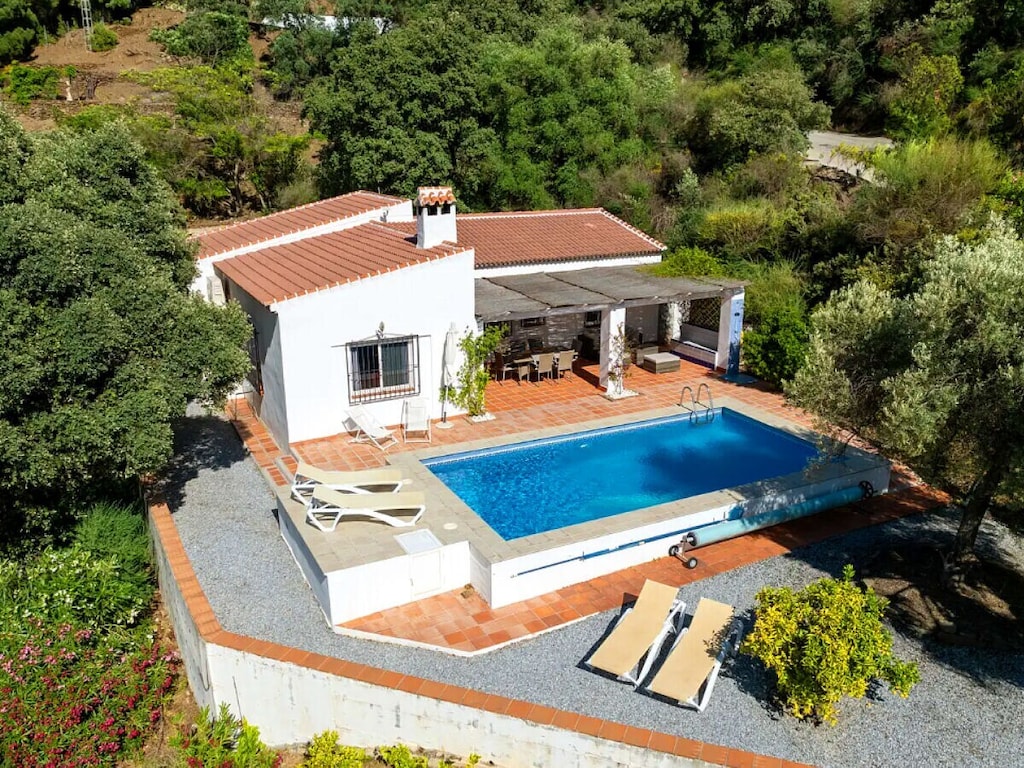 Finca in Torrox met zwembad