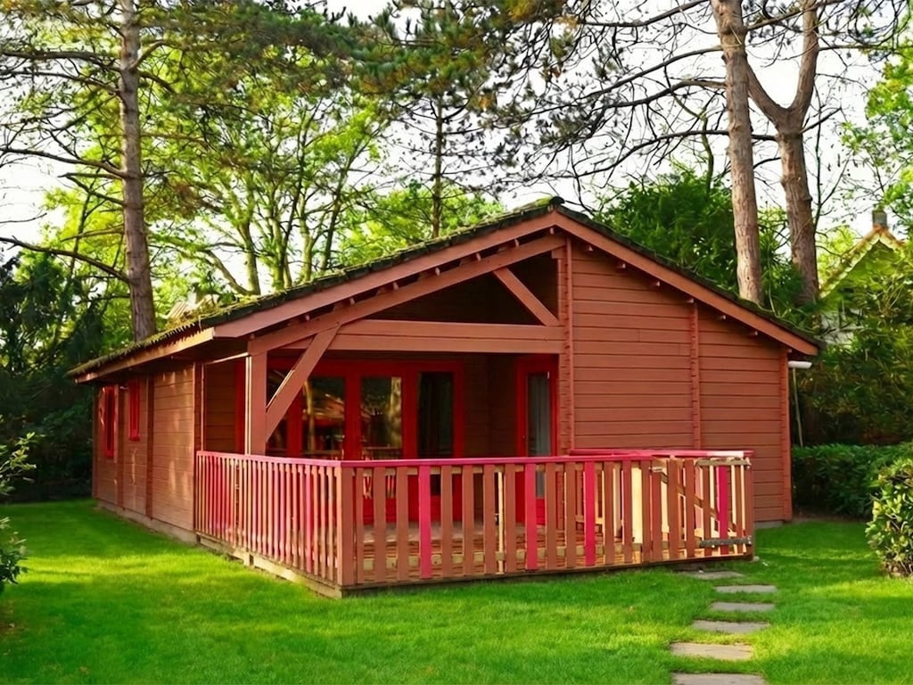Bungalow in Hoogerheide mit umzäunter Terrasse