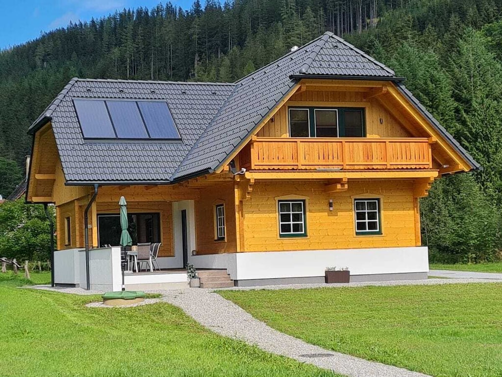 Luxury Chalet "Family Leitner"