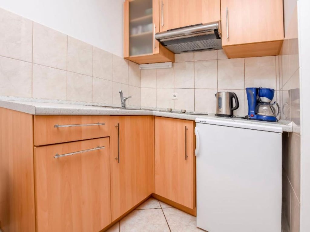 Aurel Suites- Comfort One Bedroom with Balcony
