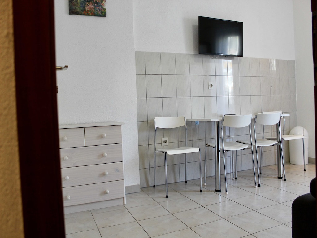 Apartments Jozo Baška Voda - Comfort One Bedroom Apartment with Balcony and Mountain View
