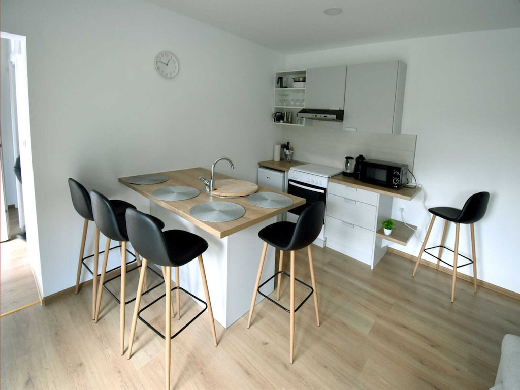 Vacation Home Rose - Holiday Home with Terrace