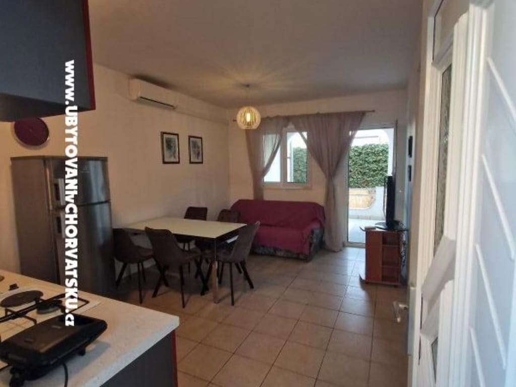 Apartments Ordulj - Two bedroom apartment (prizemlje)