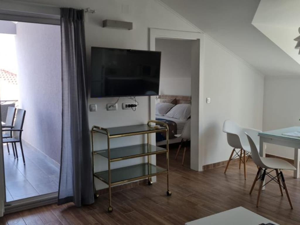 Apartments near the beach Orebic - Two bedroom apartment (703)