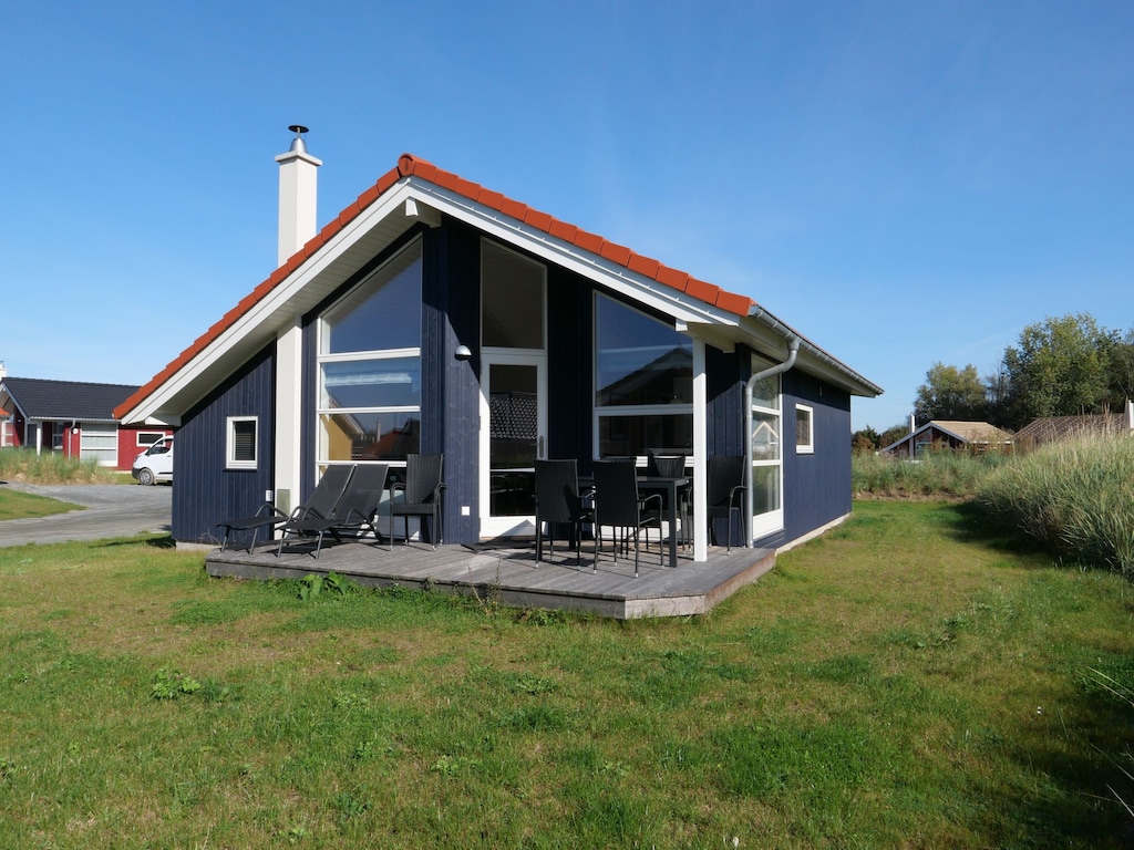 Charming Sauna Cottage for 6