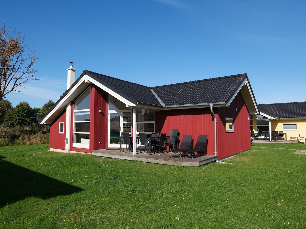 Grobenbrode Split-Wing House