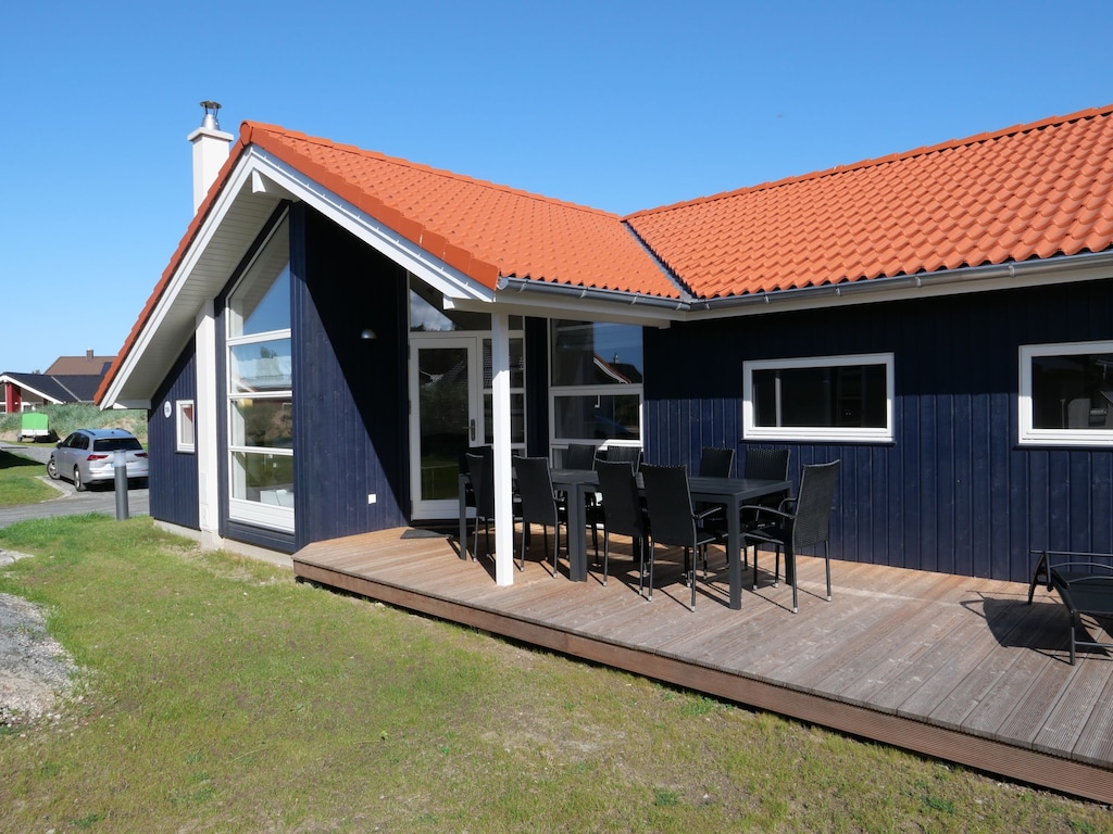 Coastal Wellness House for 10