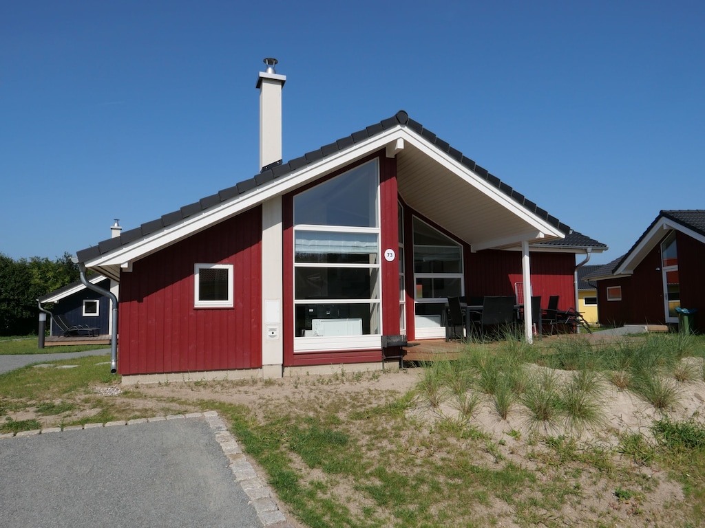 Nordic Coastal Stay with Sauna