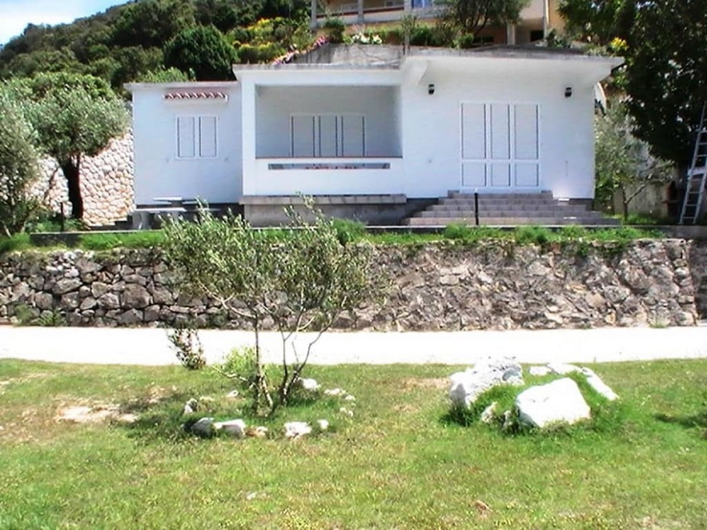 Vakantiehuis in Rab met zwembad