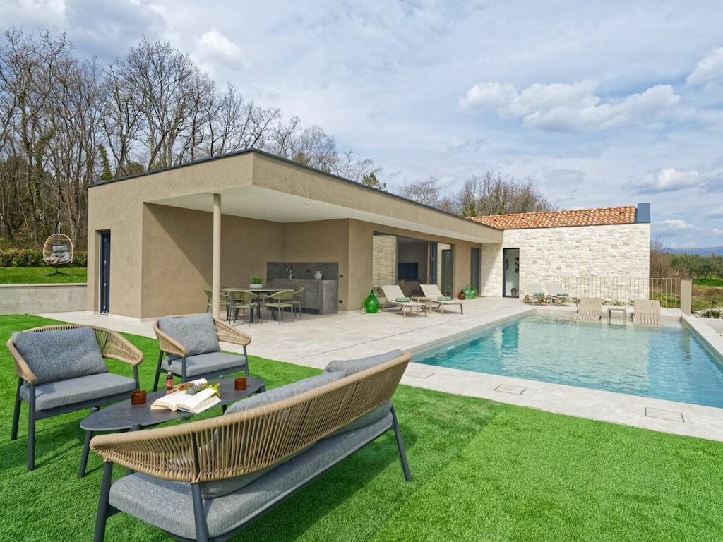 Villa in Buzet mit Sauna und Barbecue