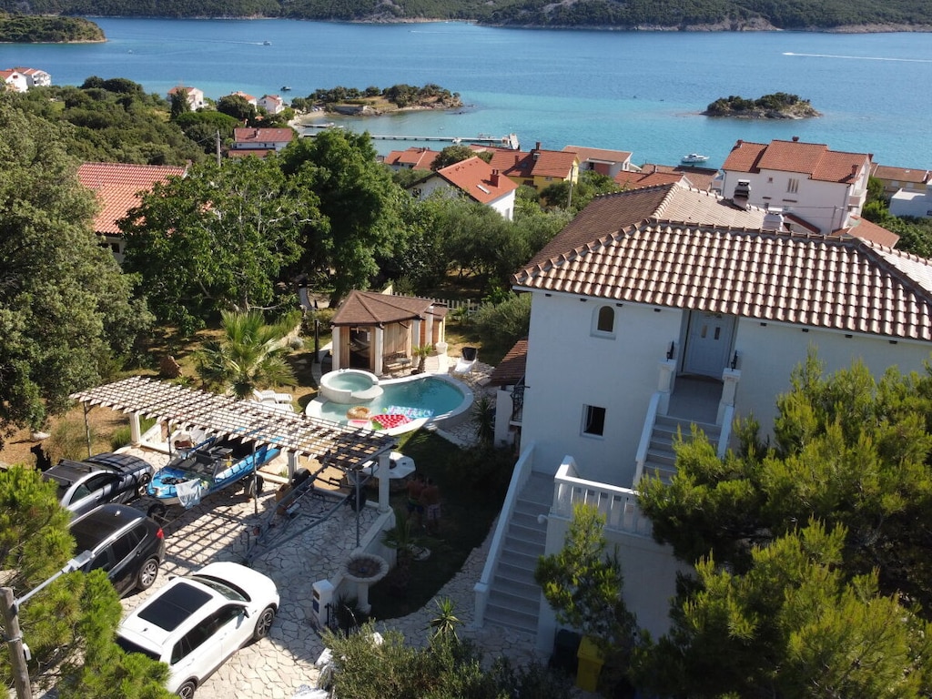 Villa Agata met privézwembad en sauna