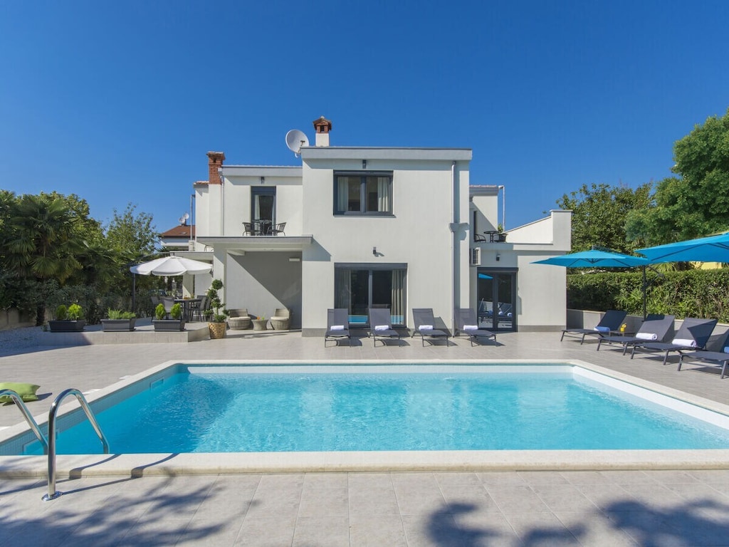 Villa in Poreč met zwembad