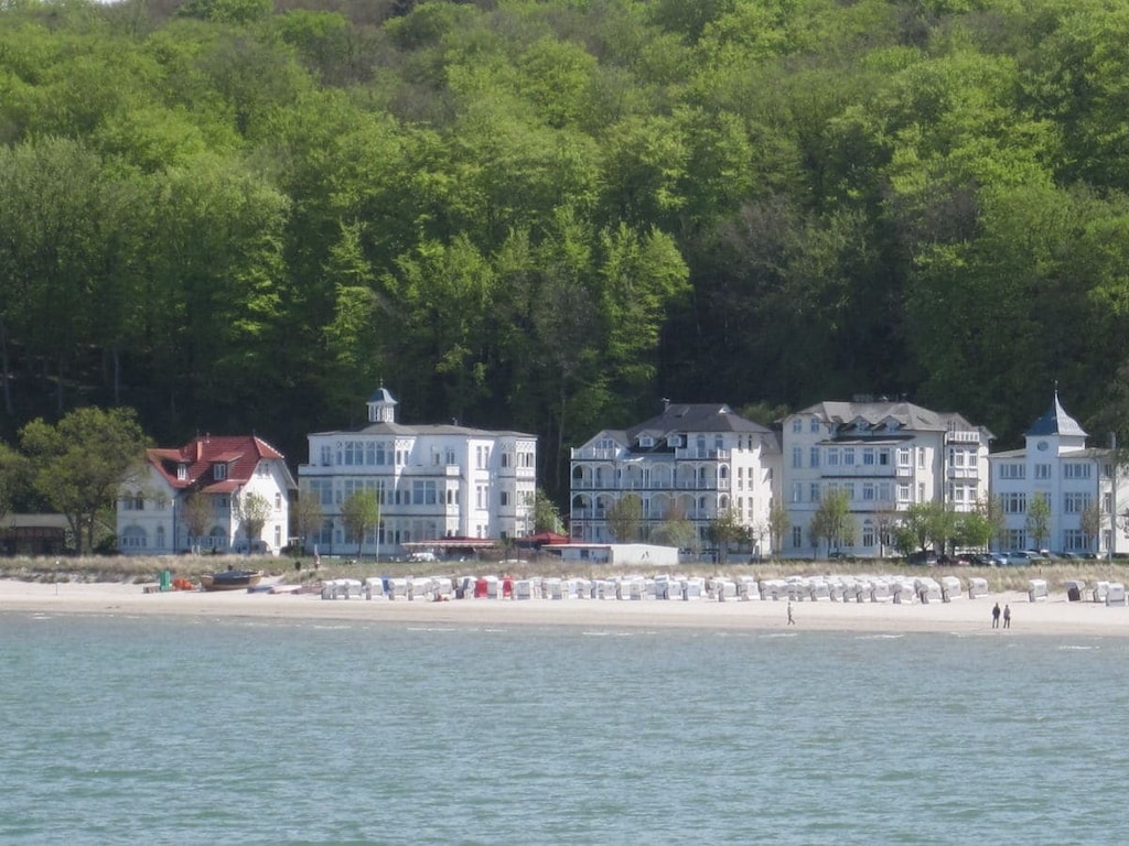 Heerlijk genieten van het strand bij Villa Agnes