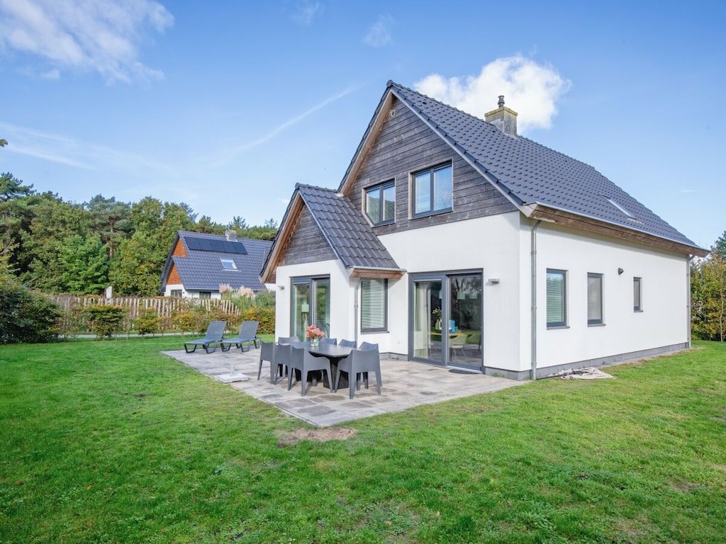 Vakantiehuis in De Koog met zwembad