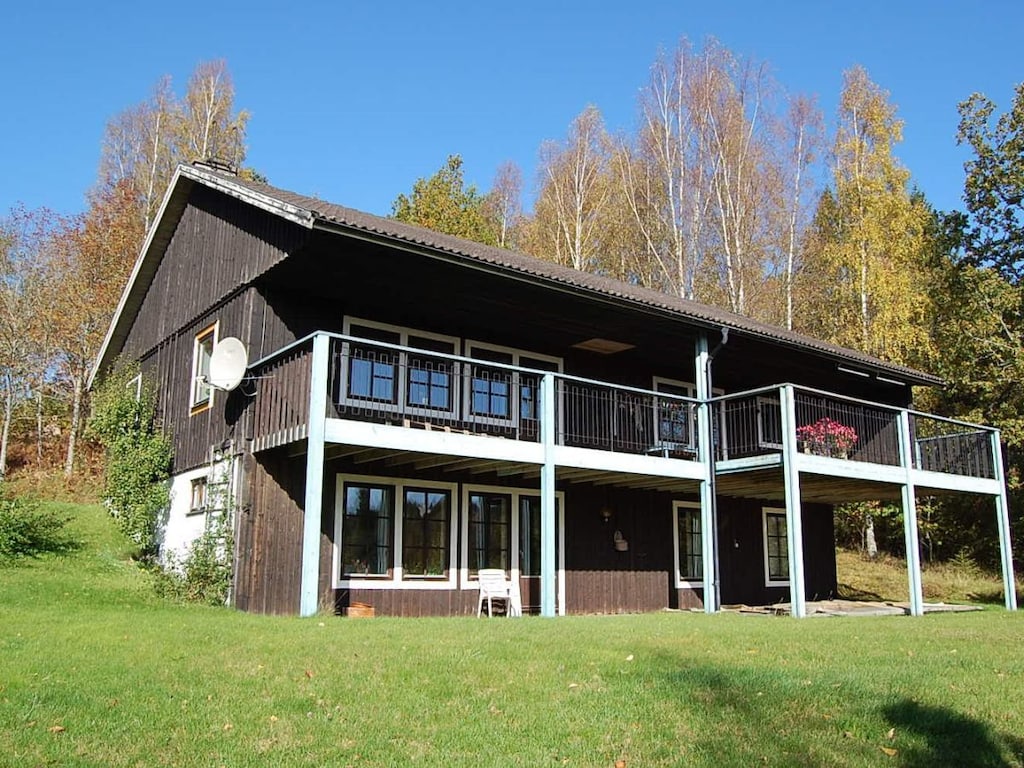 Vakantiehuis in Ingatorp met zwembad