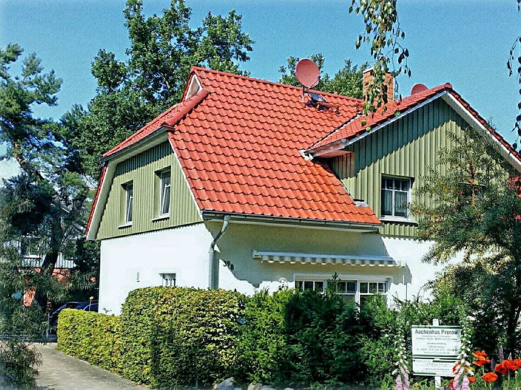 Ferienhaus in Prerow mit Schwimmbecken